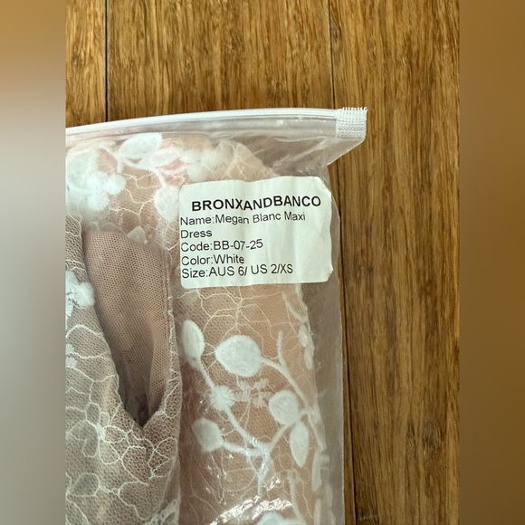 Bronx and Banco Megan Lace Maxi Dress - Picture 4 of 4